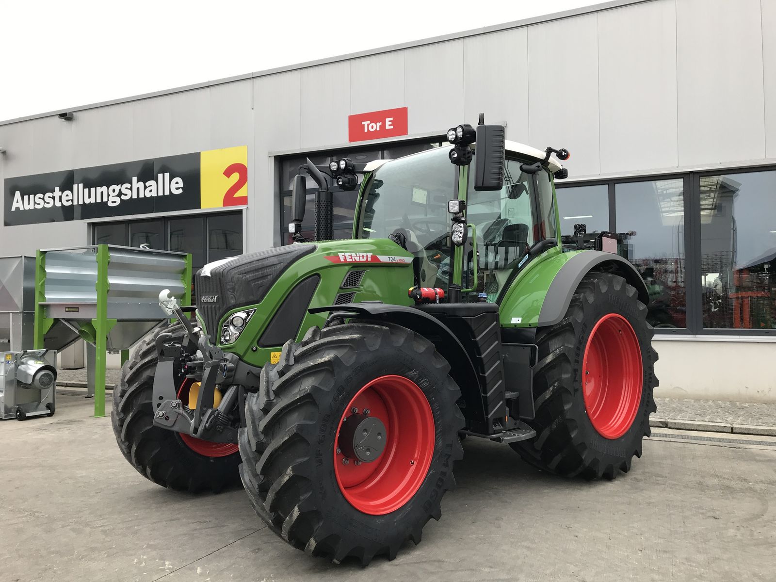 Fendt 724 Vario 1