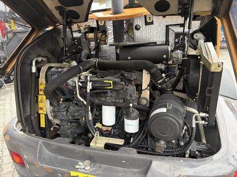 Case 221F mit Euroadapter hydraulisch