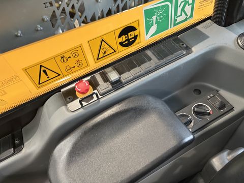 Liebherr T41-7S 30km/h, Typisierung inkl. Schaufel & PG