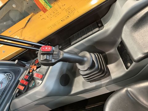 Liebherr T41-7S 30km/h, Typisierung inkl. Schaufel & PG