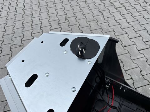 Westermann CM2 Pro Electric Plus, elektrische Aushebung
