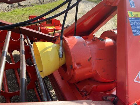 Kuhn HRB 252 mit Fiona Sämaschine 2,5m