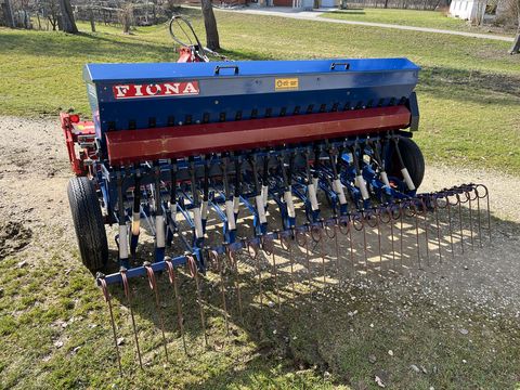 Kuhn HRB 252 mit Fiona Sämaschine 2,5m
