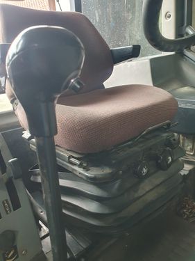 Massey Ferguson 4225-2 LP