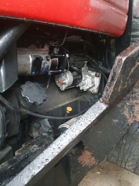 Massey Ferguson 4225-2 LP
