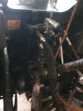 Massey Ferguson 4225-2 LP