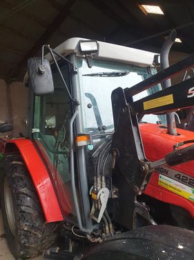 Massey Ferguson 4225-2 LP