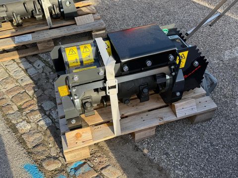 Prinoth Grizzly M300e