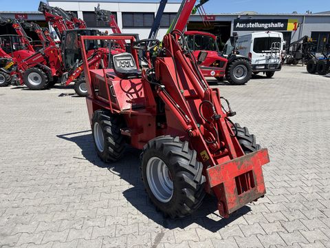 Weidemann 916 D/M mit Schaufel 4 Zylinder