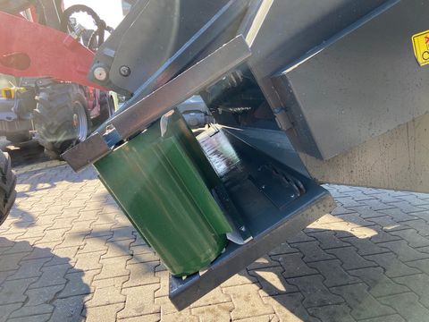 Sonstige Mehrtens Einstreugerät 