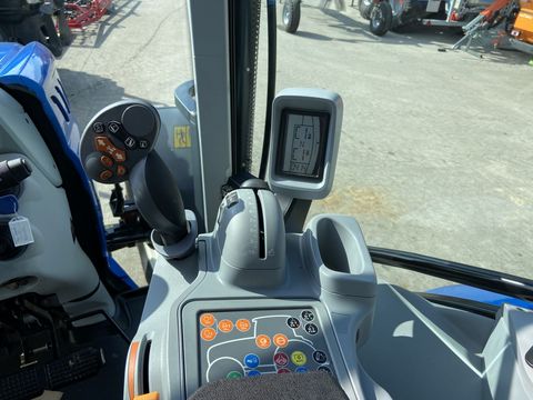 New Holland T5.120 Dynamic Command (Stage V)