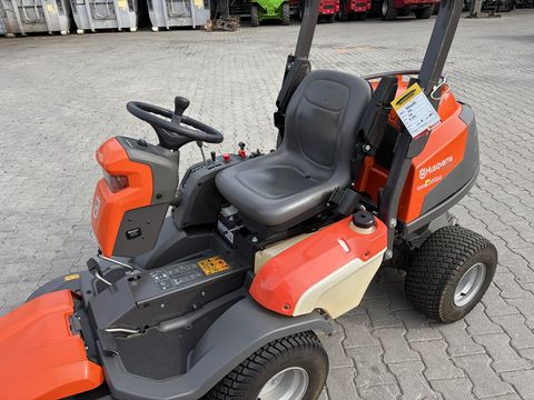 Husqvarna Rider P 524 Allrad inkl. Schneefräse & Schild