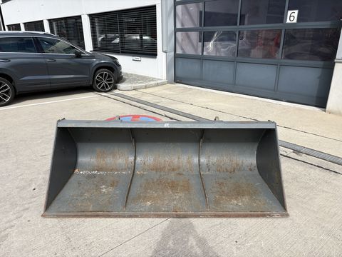 Stekro Schaufel gerundet 2,1m
