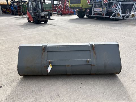 Stekro Schaufel gerundet 2,1m