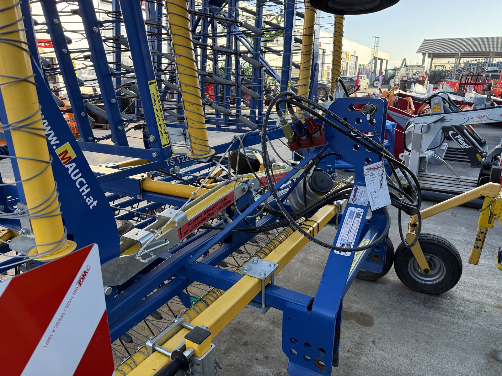 Treffler TS1220 Präzisions-Zinkenstriegel 2