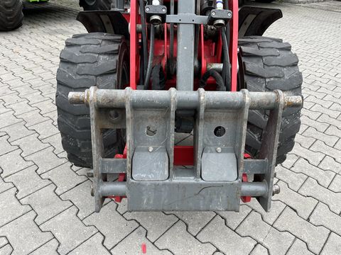 Weidemann 1140 mit Weidemann HV