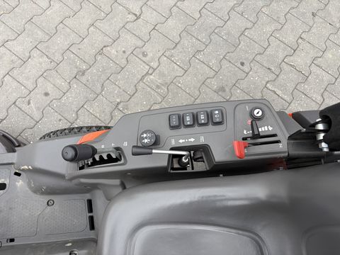 Husqvarna Rider 420TsX AWD mit 112cm Mähdeck 85h