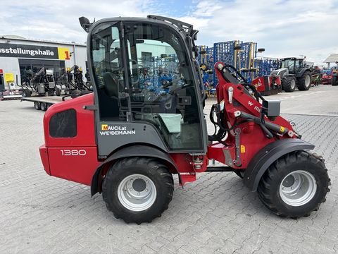 Weidemann 1380 mit Kabine 30km/h 