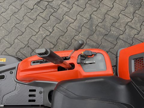 Husqvarna Rider 214T Allrad inkl. Mähdeck 103cm