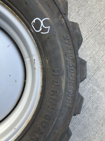 Sonstige 1x 27x15.50-15 BKT 