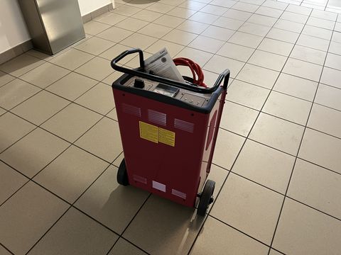 Elmag Elmag Ladegerät / Startgerät Eurostart 700