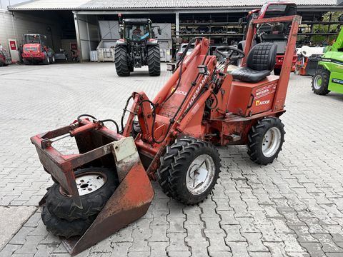 Weidemann 910 D/R mit Kroko 800mm