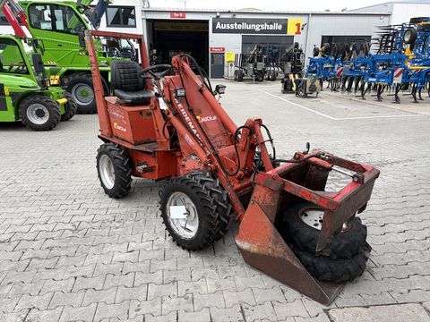 Weidemann 910 D/R mit Kroko 800mm