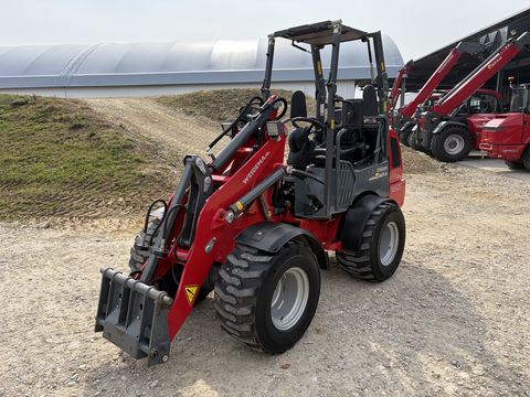 Weidemann 1260 mit 4 Zylinder Motor, unter 2,0m