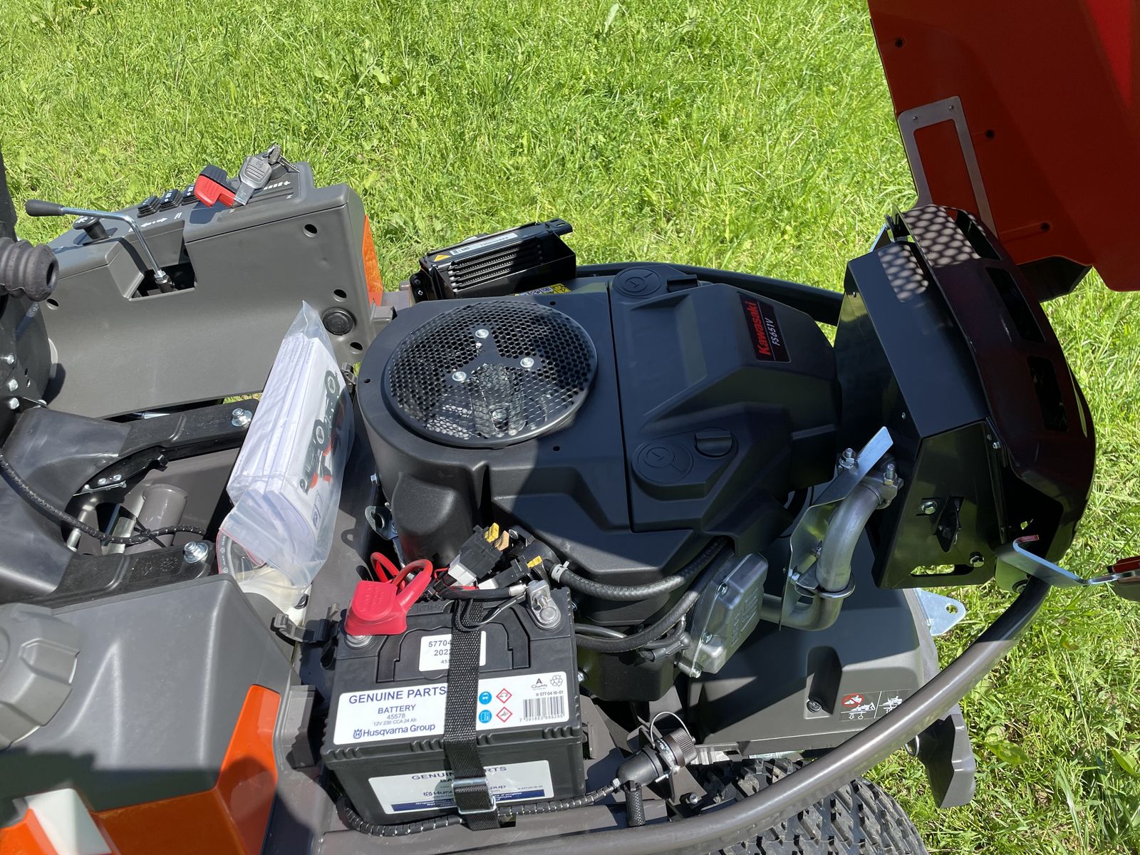 Husqvarna Rider 420TsX AWD inkl. Mähdeck &Schneeschild NEU 3