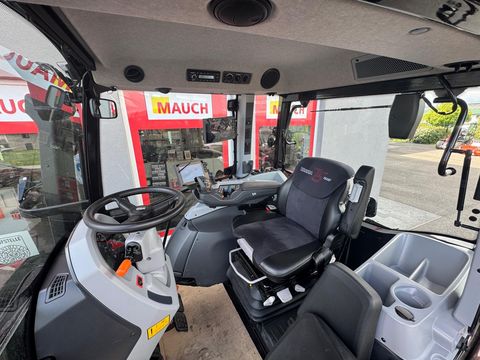 Valtra G135