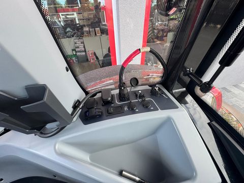 Valtra G135