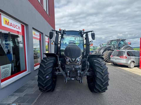 Valtra G135