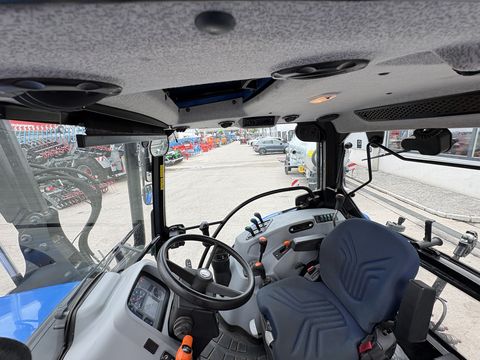 New Holland T4.65S
