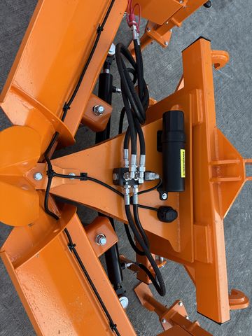 Stekro Schneepflug Vario 2,9m