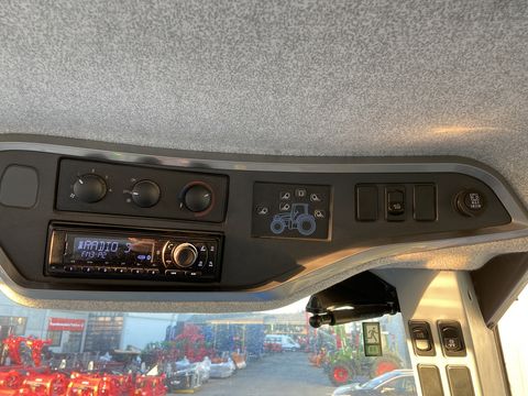 New Holland T5.120 Dynamic Command (Stage V)