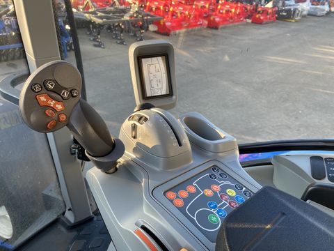 New Holland T5.120 Dynamic Command (Stage V)