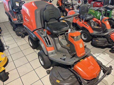 Husqvarna RC 320 TS AWD mit 112cm Mähdeck