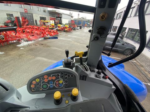 New Holland T7.190 Auto Command SideWinder II (Stage V)