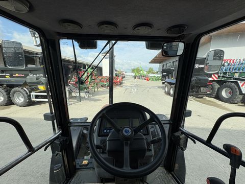 New Holland TS100