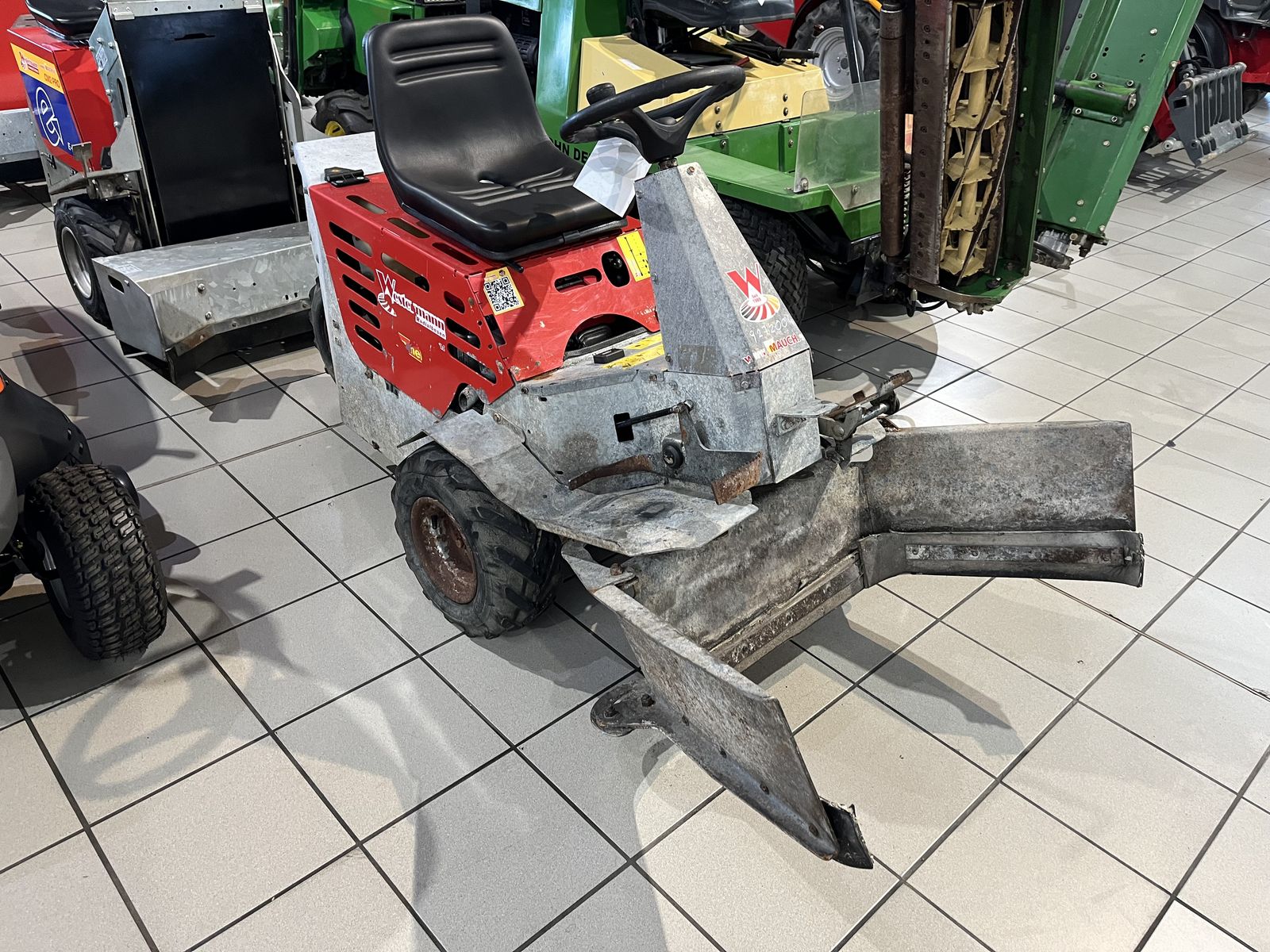 Westermann CM2 GXV 390 Honda E-Start mit Schiebeschild 1