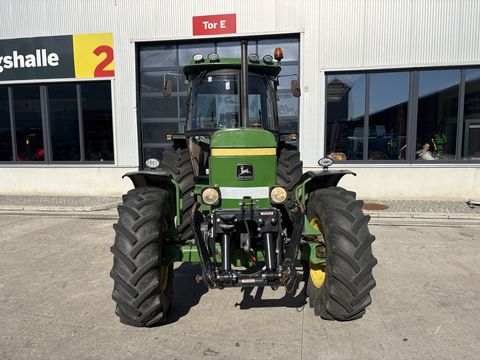 John Deere 3140 ASG 2