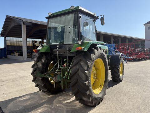John Deere 3140 ASG 2