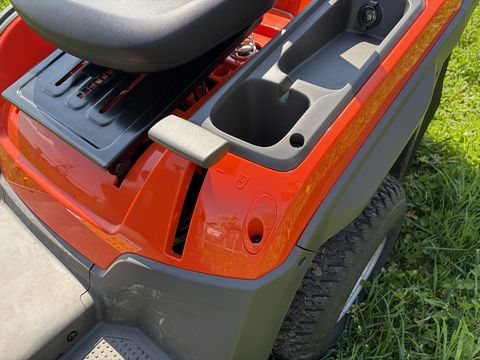 Husqvarna TC 215T mit Entleerungshilfe 2 Zylinder Motor