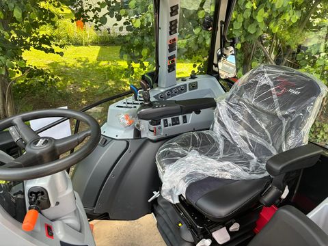 Valtra A 115