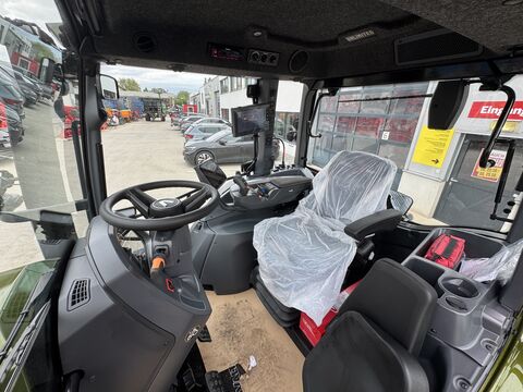 Valtra G135