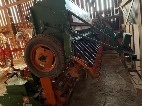 Amazone KX 3000 + D8-30 Super