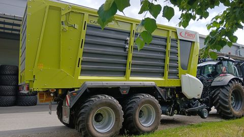 Fliegl Cargos 8300