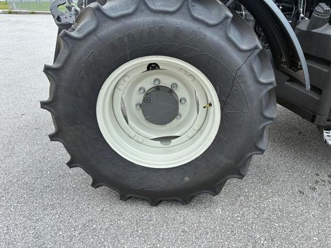 Valtra A 115