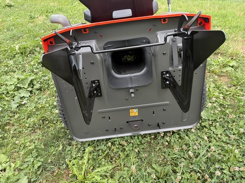 Husqvarna TC 220T - 20PS 2 Zylinder NEUMASCHINE