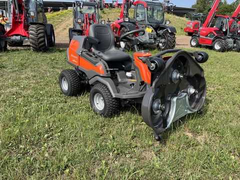 Husqvarna Rider 418TsX AWD 112cm & Schneeschild